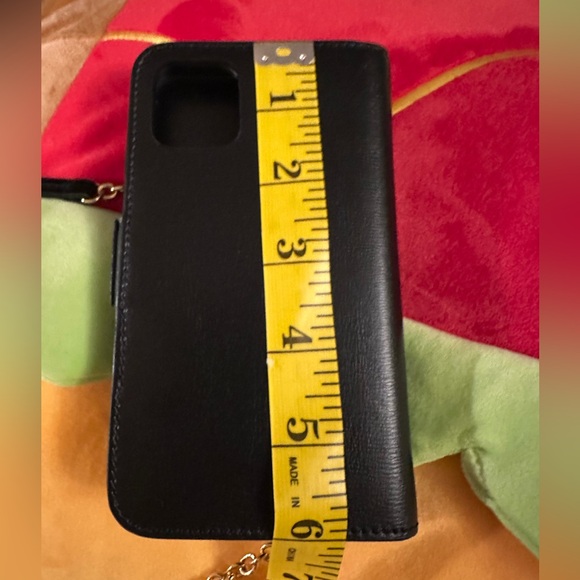 Salvatore Ferragamo - Picture 8 of 17